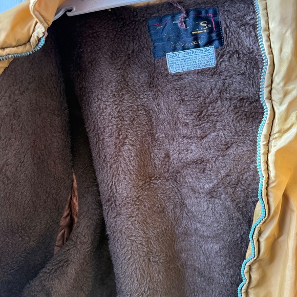 Vintage 70s/80s Sherpa-Lined Jacket (Flawed — No Zipper, Ripped Pocket) - Picture 3 of 5